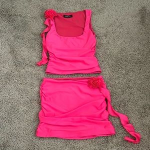 White Fox Hot Pink Rosette Set